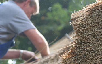 professional Pye Green thatchers